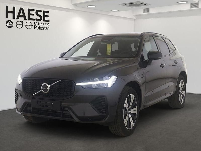 Platinum grey / metallic Gebraucht 2025 Volvo XC60 Plus SUV | 50.900 € (Guter Preis) - Bild 1/4