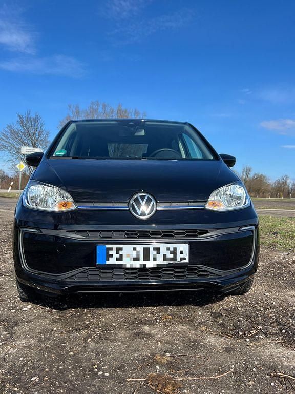 Gebraucht VW e-up! Active 61 kW (83 PS) 2021 Schwarz Kleinwagen