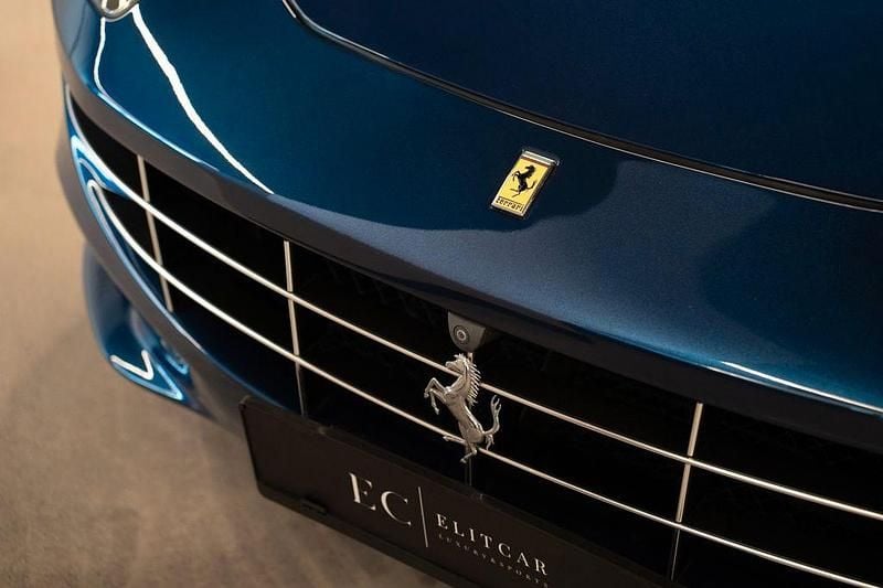 Usata Ferrari FF 659 CV (484 kW) 2012 Blu Station wagon