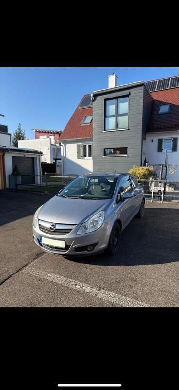 Silber Gebraucht 2007 Opel Corsa Coupé | 1.000 € (Guter Preis) - Bild 1/4