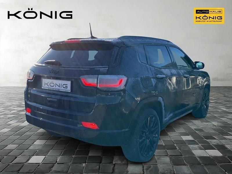 Gebraucht Jeep Compass Altitude 131 PS (96 kW) 2023 Schwarz SUV