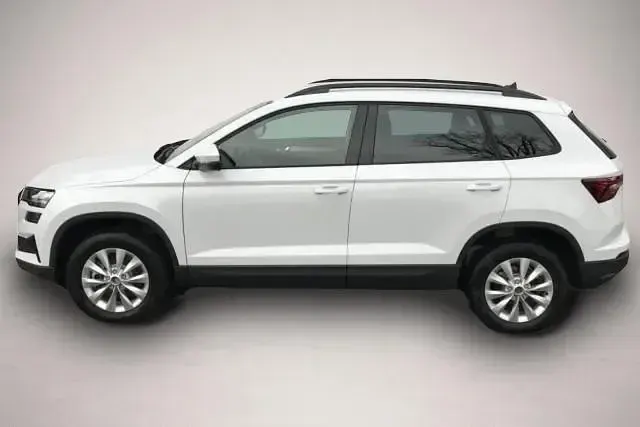 Neu Skoda Karoq Selection 150 PS (110 kW) 2026 Manufacturer SUV