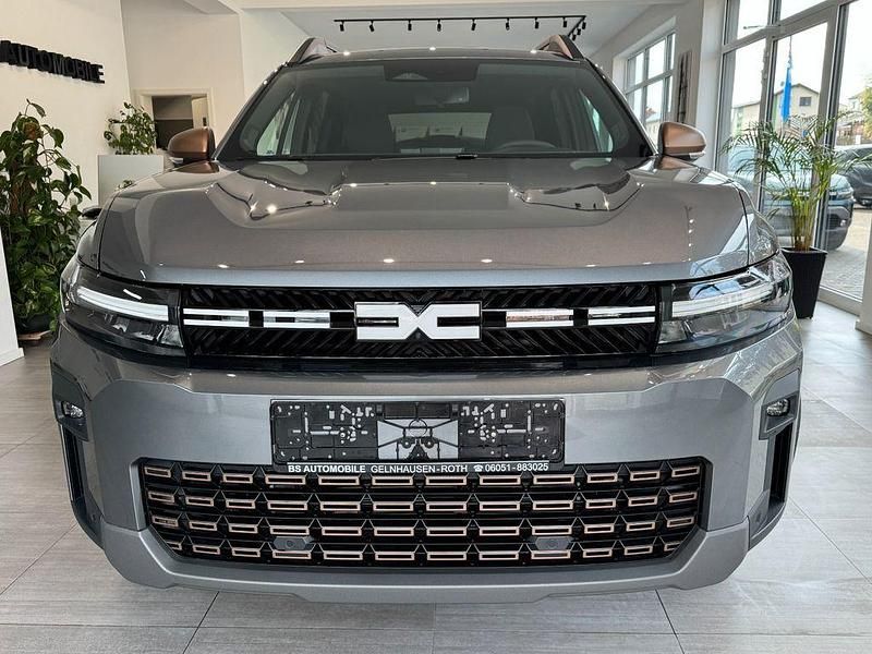 Neu Dacia Bigster Extreme 140 PS (102 kW) 2025 Grau SUV