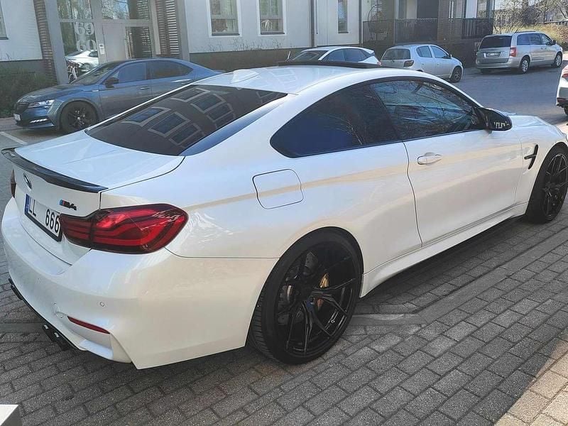 Second-hand BMW M4 Performance 431 CP (317 kW) 2015 Alb Coupe