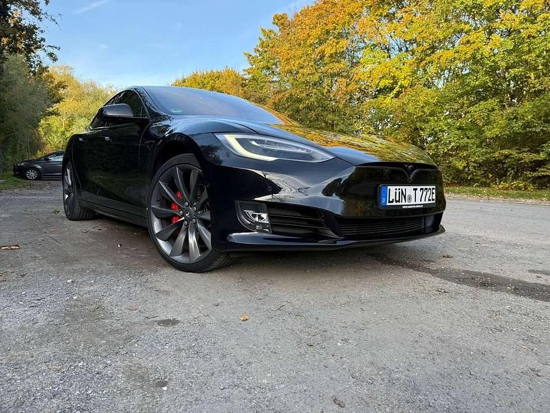 Gebraucht Tesla Model S Performance 567 kW (772 PS) 2017 Schwarz Kleinwagen