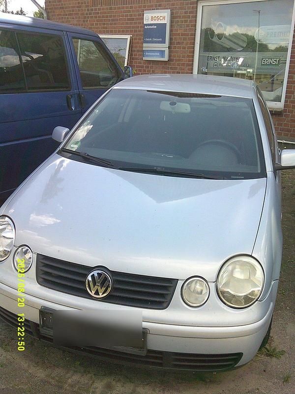 Silber Gebraucht 2004 VW Polo Kleinwagen | 250 € (Superpreis) - Bild 1/3