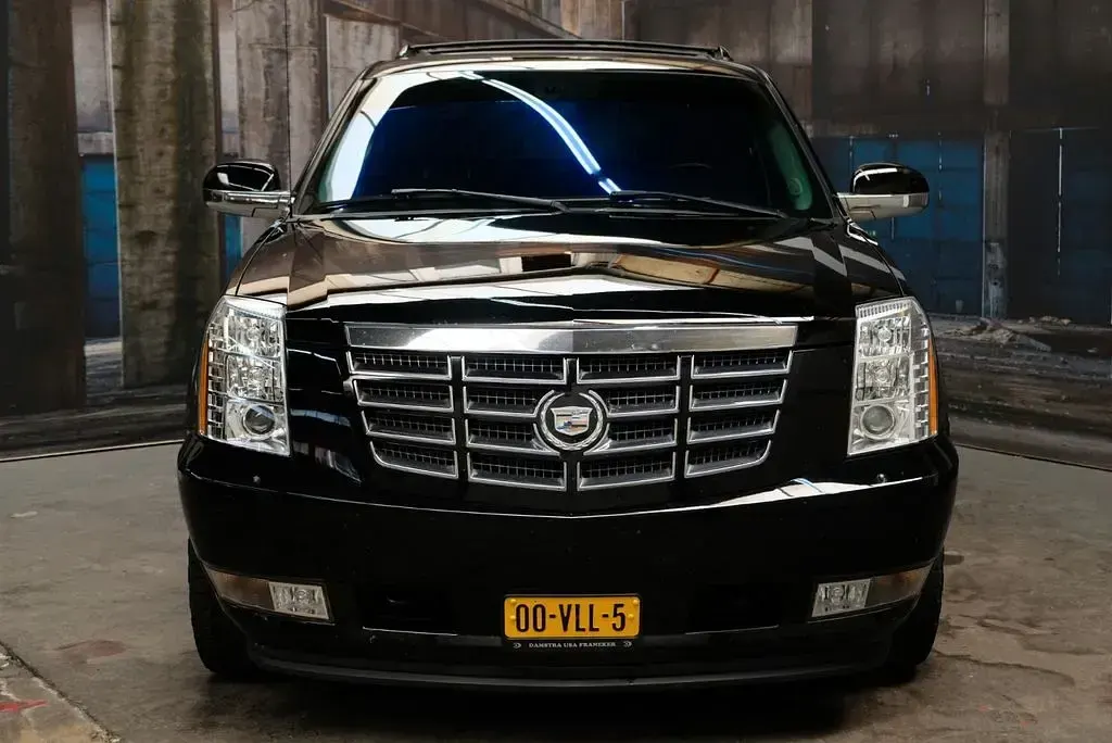 Gebraucht Cadillac Escalade 409 PS (300 kW) 2008 Schwarz SUV