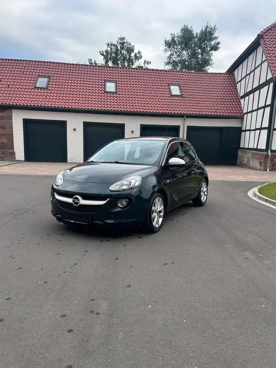 Gebraucht Opel Adam 64 PS (47 kW) 2015 Schwarz Kleinwagen