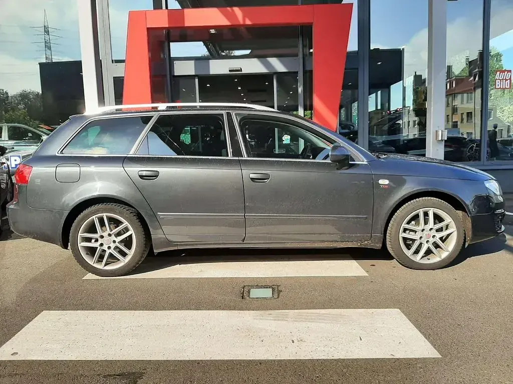 Gebraucht Seat Exeo Style 143 PS (105 kW) 2010 Grau Limousine