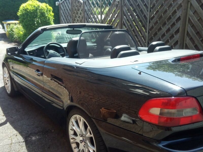 Verkauft Volvo C70 Cabrio Schwarz 1 V Gebraucht 2000