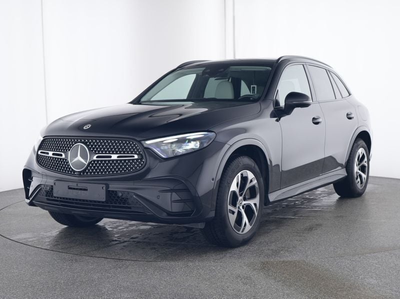 Schwarz Gebraucht 2023 Mercedes GLC400d AMG SUV | 62.700 € (Fairer Preis) - Bild 1/4