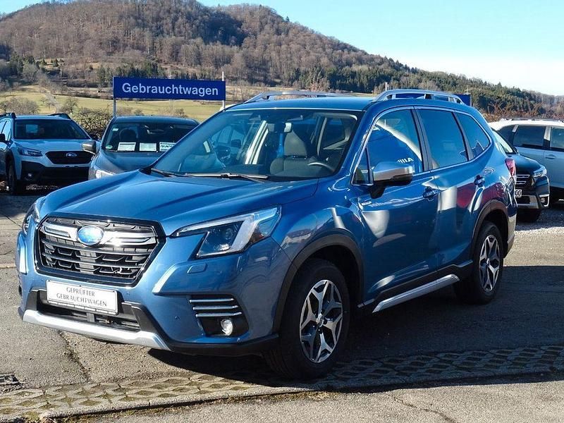 Gebraucht Subaru Forester Active 150 PS (110 kW) 2024 Blau SUV