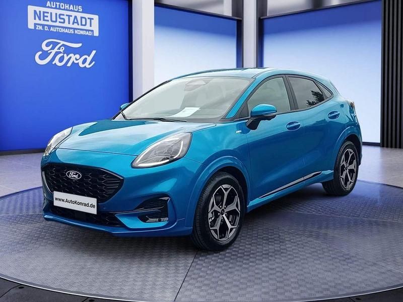 Digital aqua blue metallic Neu 2025 Ford Puma Gen-E ST-Line SUV | 27.790 € (Fairer Preis) - Bild 1/4