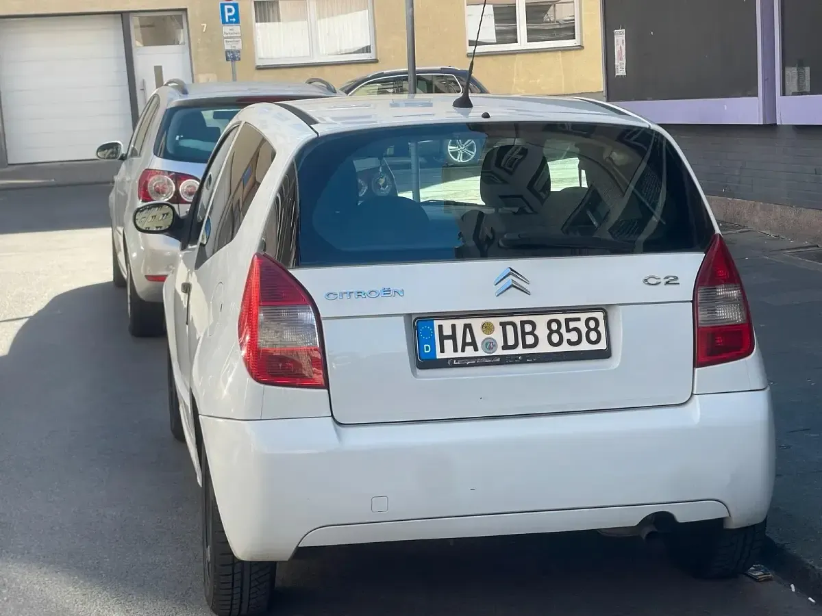 Gebraucht Citroën C2 55 PS (40 kW) 2009 Weiß Kleinwagen