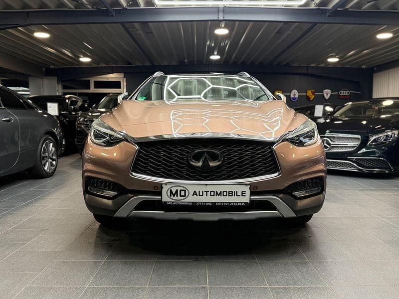 Gebraucht Infiniti QX30 170 PS (125 kW) 2016 Braun SUV