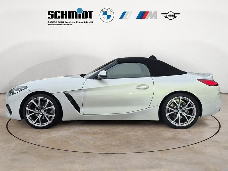 Gebraucht BMW Z4 Sport Line 197 PS (144 kW) 2021 Mineralweiß Cabrio