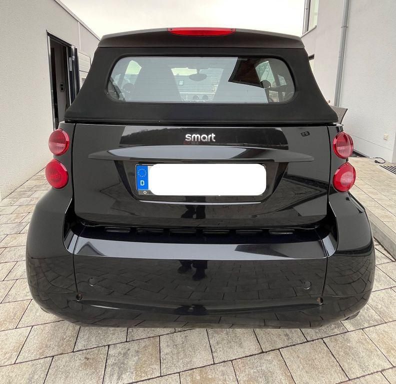 Gebraucht Smart ForTwo Cabrio Pulse 84 PS (61 kW) 2011 Schwarz Cabrio
