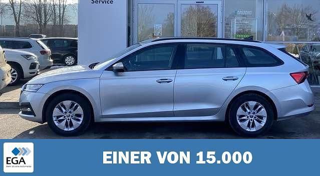 Silber metallic Gebraucht 2023 Skoda Octavia Kombi | 25.290 € (Fairer Preis) - Bild 1/4