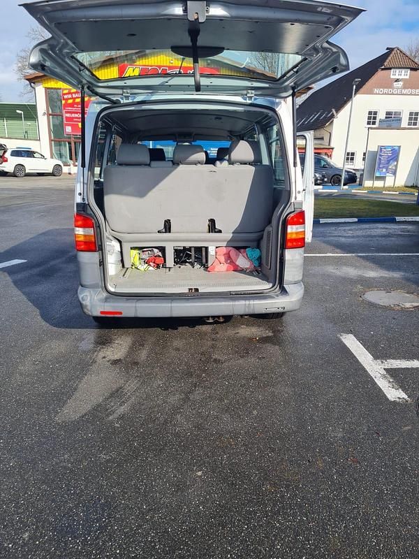 Silber Gebraucht 2009 VW T5 Van | 5.500 € - Bild 1/4