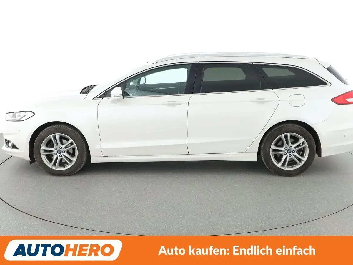 Gebraucht Ford Mondeo Titanium 150 PS (110 kW) 2018 Weiß Kombi