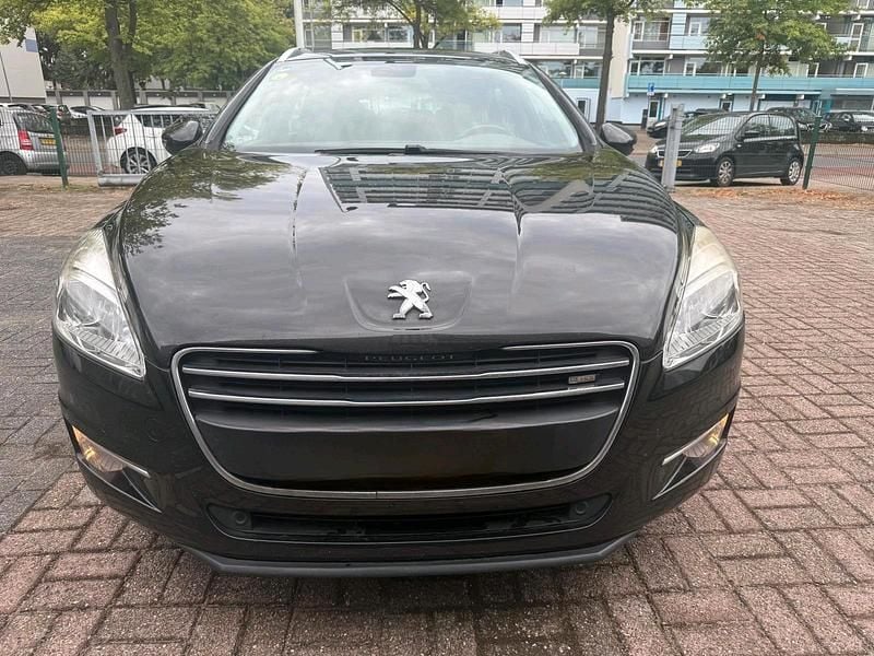 Schwarz Gebraucht 2012 Peugeot 508 Kombi | 2.800 € - Bild 1/4