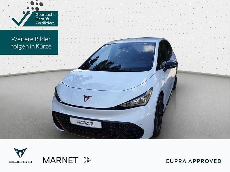 Weiß Gebraucht 2024 Cupra Born e-Boost Kleinwagen | 33.230 € (Guter Preis) - Bild 1/3