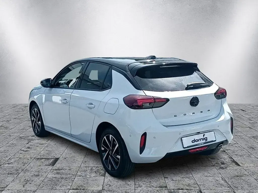 Gebraucht Opel Corsa 101 PS (74 kW) 2026 Kontur weiß metallic Kleinwagen