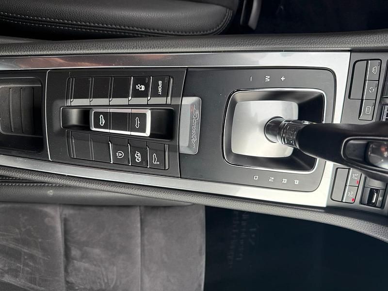 Gebraucht Porsche Boxster 265 PS (194 kW) 2013 Rot Cabrio