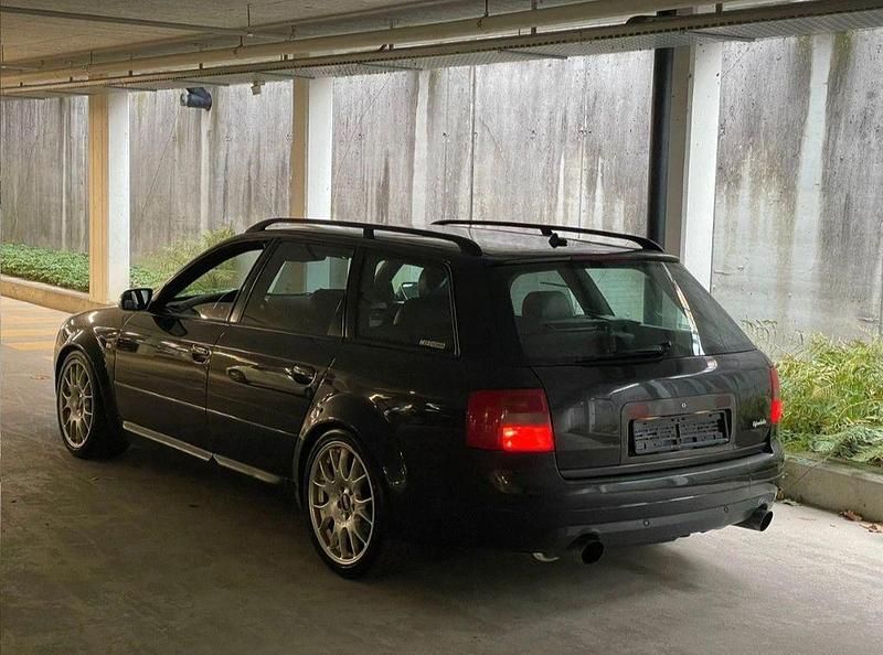 Gebraucht Audi S6 Ambiente 340 PS (250 kW) 2001 Schwarz Kombi