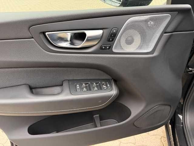 Gebraucht Volvo XC60 Ultimate 250 PS (183 kW) 2024 Schwarz SUV