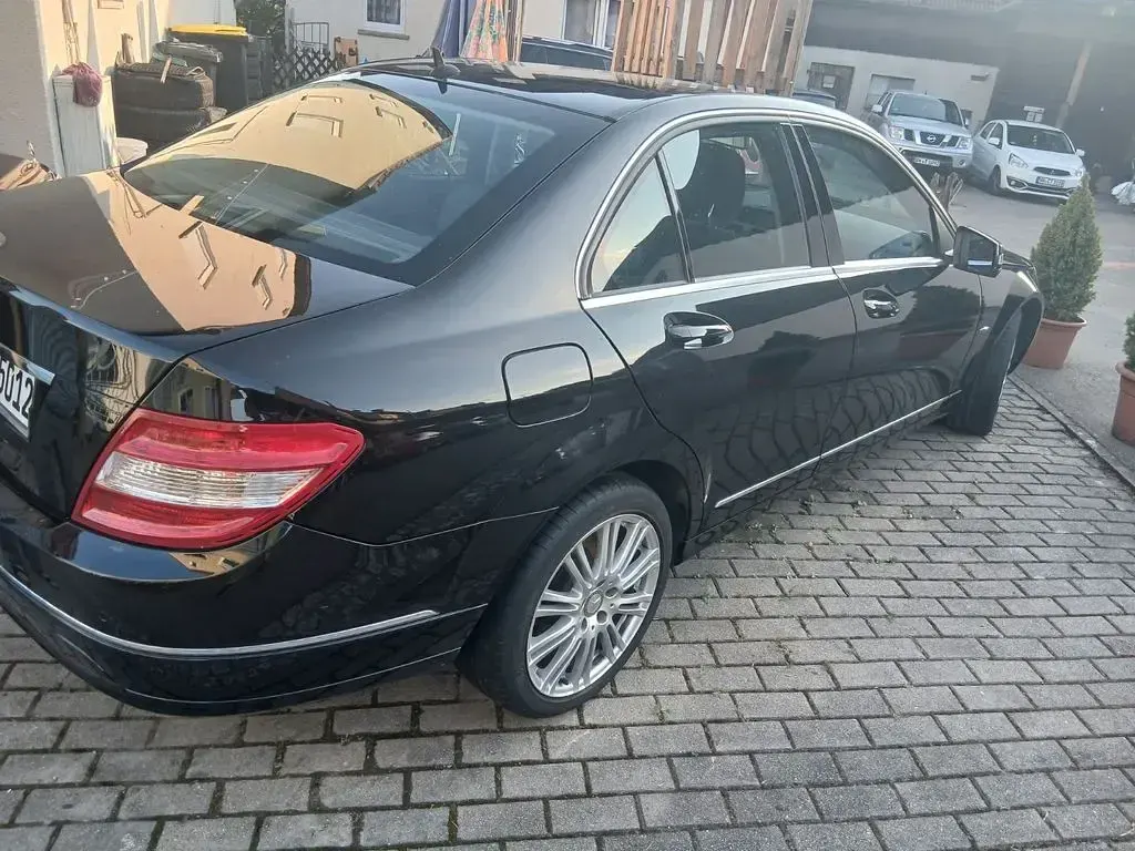 Gebraucht Mercedes C220 170 PS (125 kW) 2010 Limousine