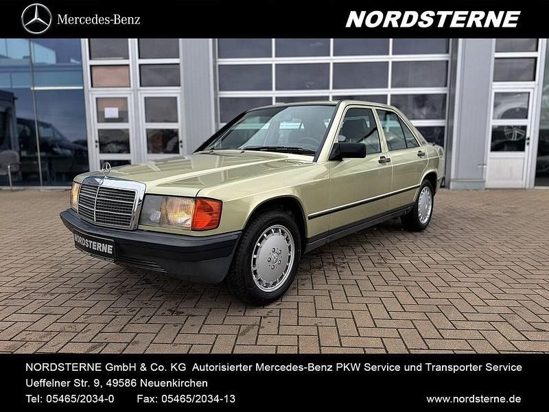 Helles mintgrün Gebraucht 1986 Mercedes 190 Limousine | 9.888 € - Bild 1/4