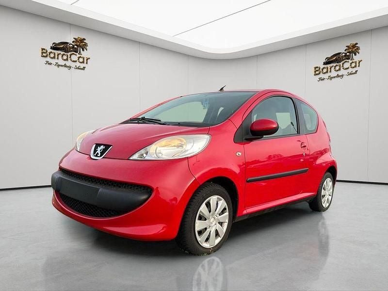 Rot Gebraucht 2006 Peugeot 107 Filou Kleinwagen | 990 € (Guter Preis) - Bild 1/4