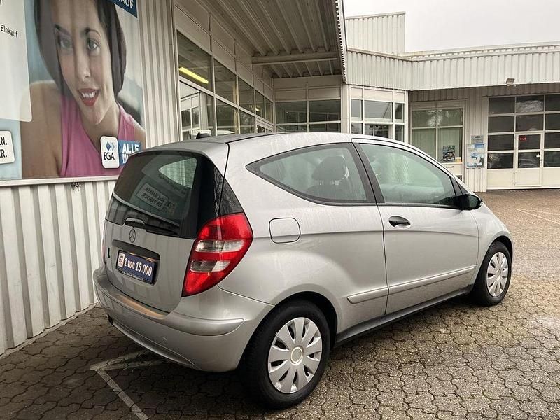 Gebraucht Mercedes A170 Classic 116 PS (85 kW) 2005 Silber Limousine