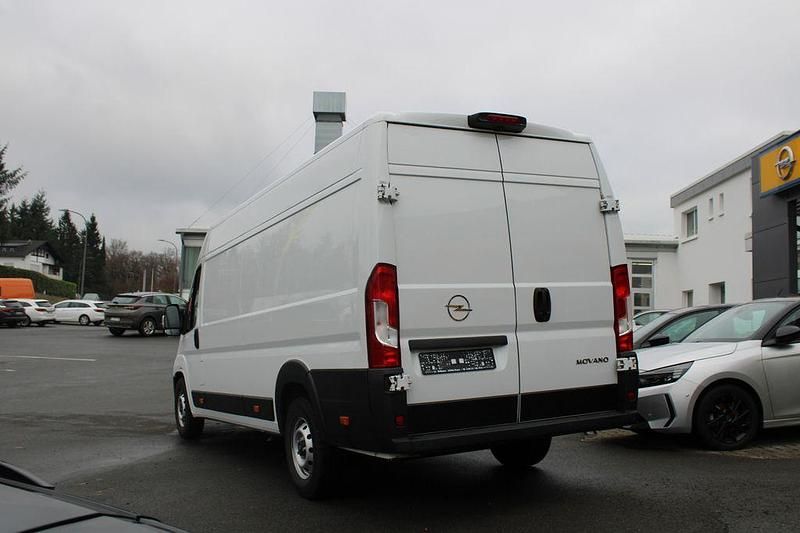 Gebraucht Opel Movano 140 PS (102 kW) 2024 Weiß Van