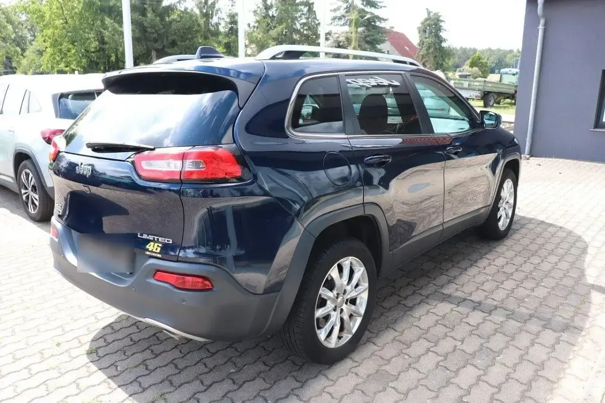 Gebraucht Jeep Cherokee Limited 170 PS (125 kW) 2014 Blau SUV