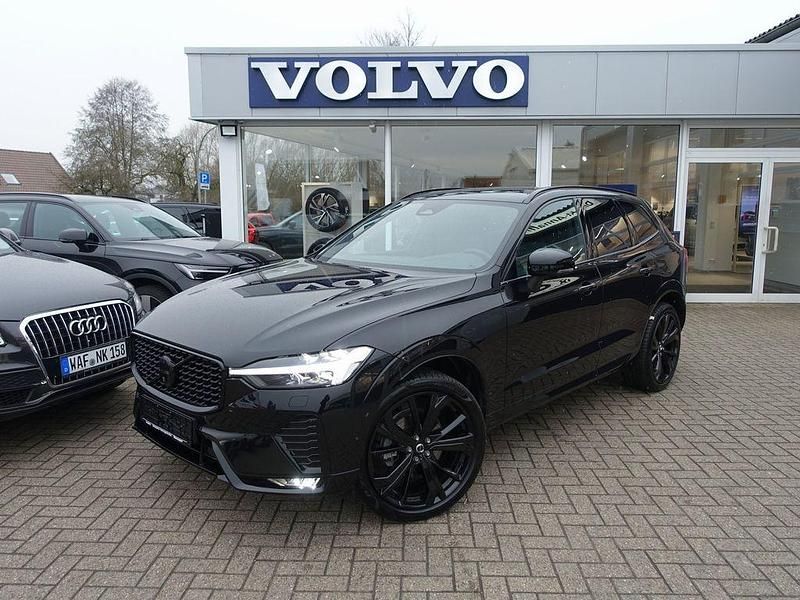 Gebraucht Volvo XC60 Plus 250 PS (183 kW) 2025 Schwarz SUV