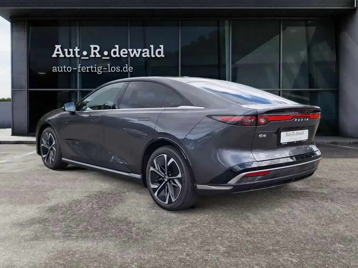 Gebraucht Mazda 6e Takumi-Line 189 kW (258 PS) 2026 Machine gray Limousine