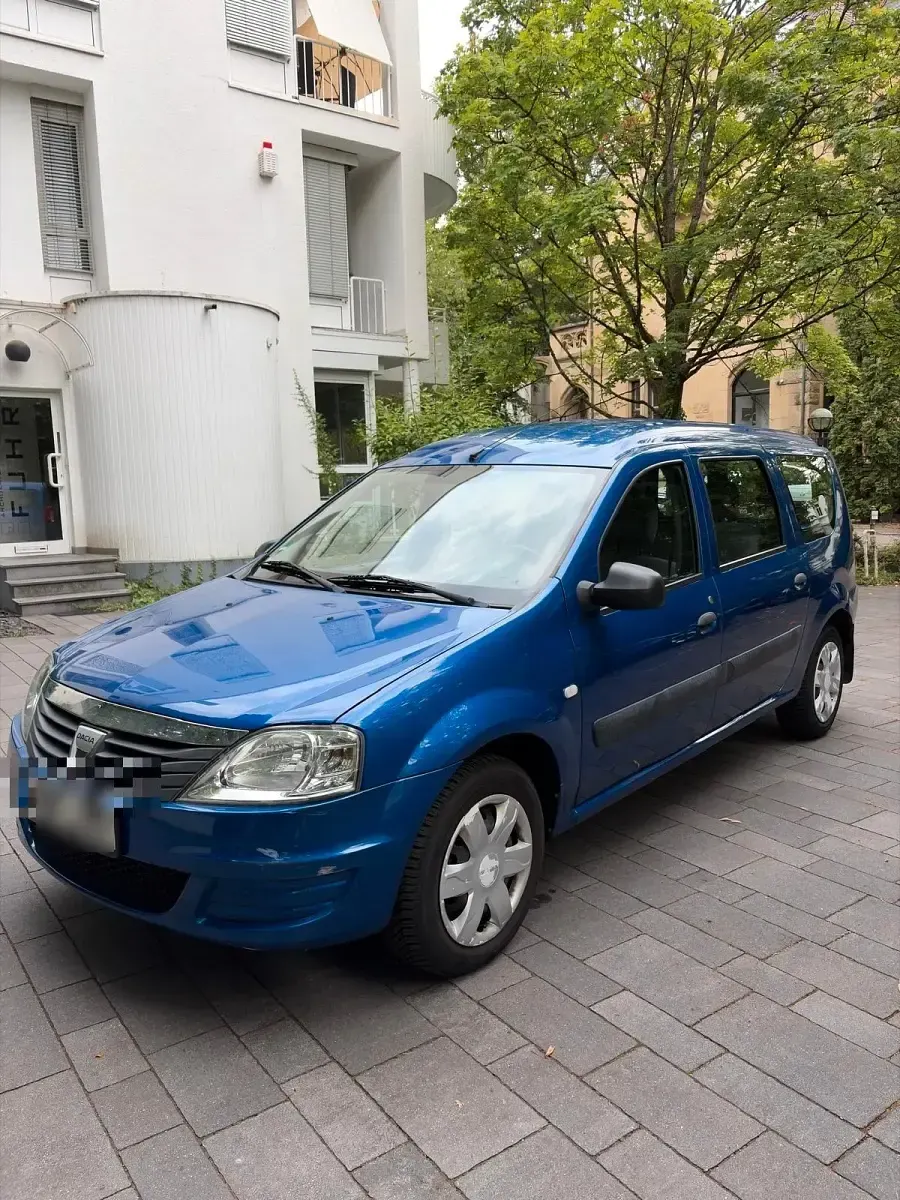 Gebraucht Dacia Logan 87 PS (63 kW) 2010 Blau Van / Kleinbus