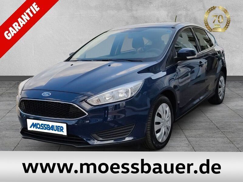 Gebraucht Ford Focus Trend 101 PS (74 kW) 2018 Blau Limousine