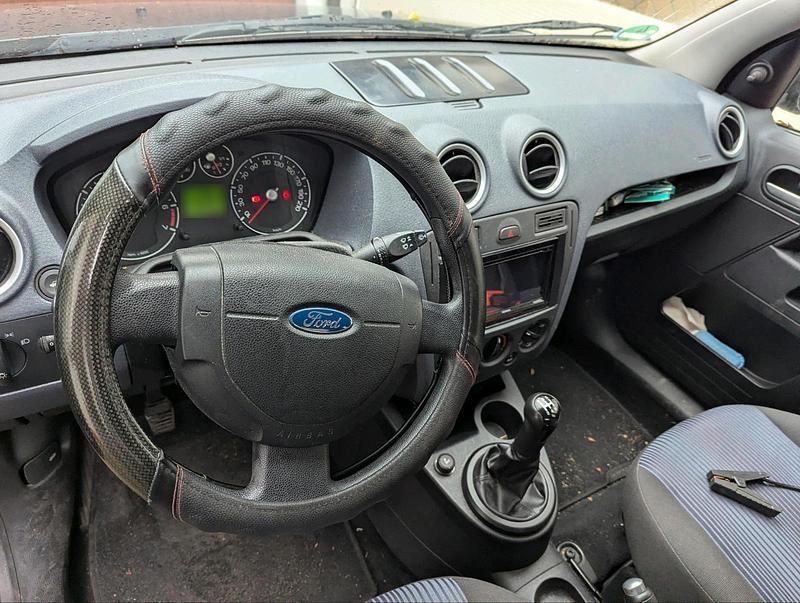 Gebraucht Ford Fusion 75 PS (55 kW) 2006 Schwarz Kleinwagen