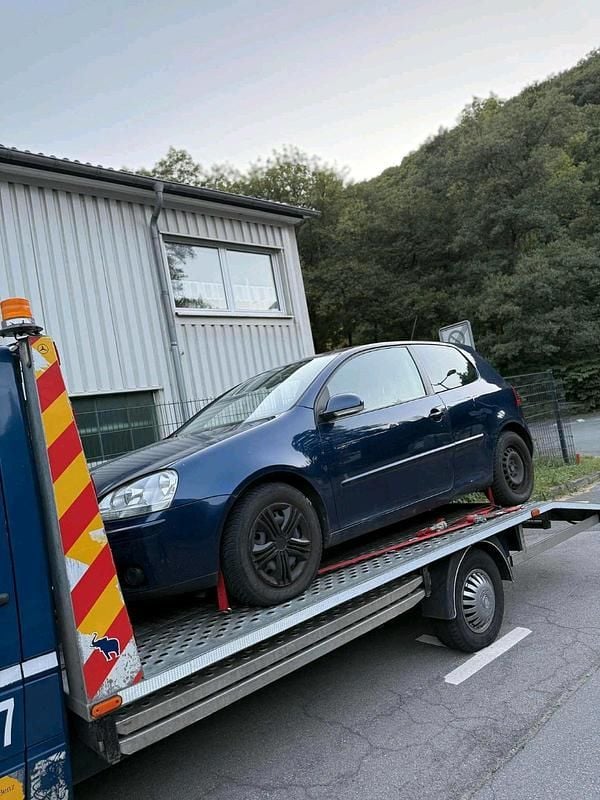Blau Gebraucht 2007 VW Golf V Kleinwagen | 850 € (Superpreis) - Bild 1/4