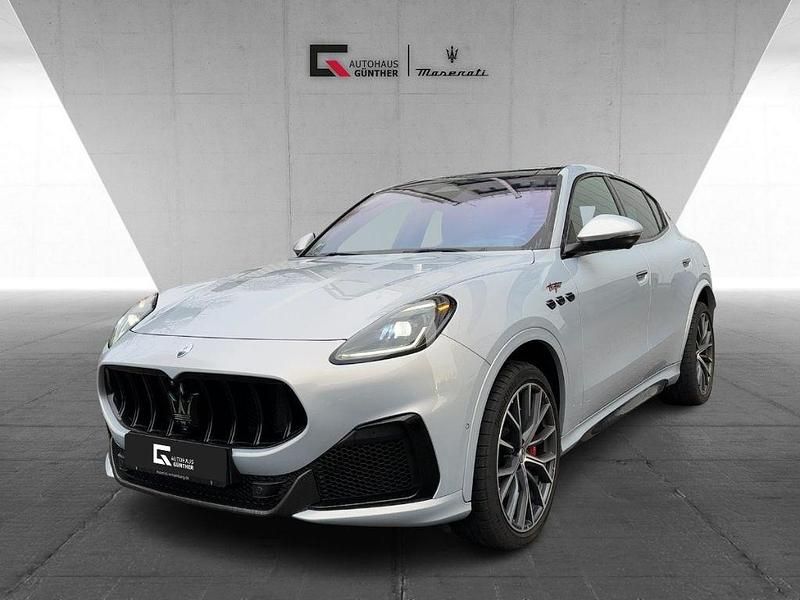 Weiss Gebraucht 2022 Maserati Grecale SUV | 79.250 € (Superpreis) - Bild 1/4