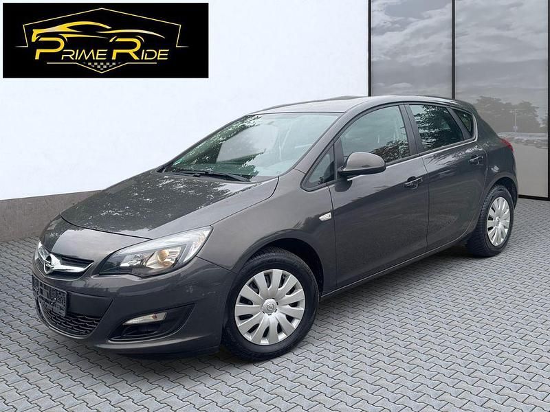 Gebraucht Opel Astra Selection 101 PS (74 kW) 2015 Grau Kombi