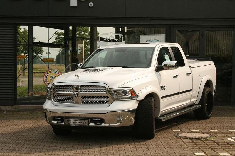 Weiß Gebraucht 2016 Dodge Ram Abholung | 44.990 € - Bild 1/4