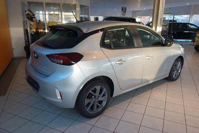 Gebraucht Opel Corsa Basis 75 PS (55 kW) 2024 Kristall silber Limousine