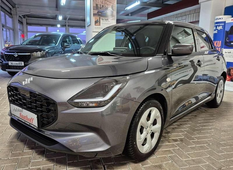 Gebraucht Suzuki Swift Comfort 83 PS (61 kW) 2024 Grau Limousine