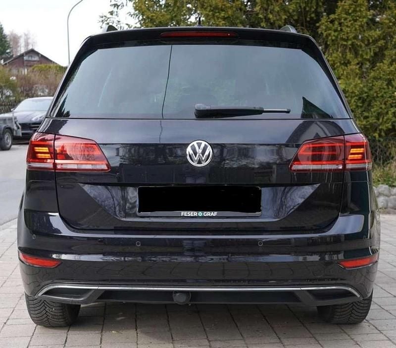 Gebraucht VW Golf VII IQ Drive 116 PS (85 kW) 2020 Schwarz Kombi