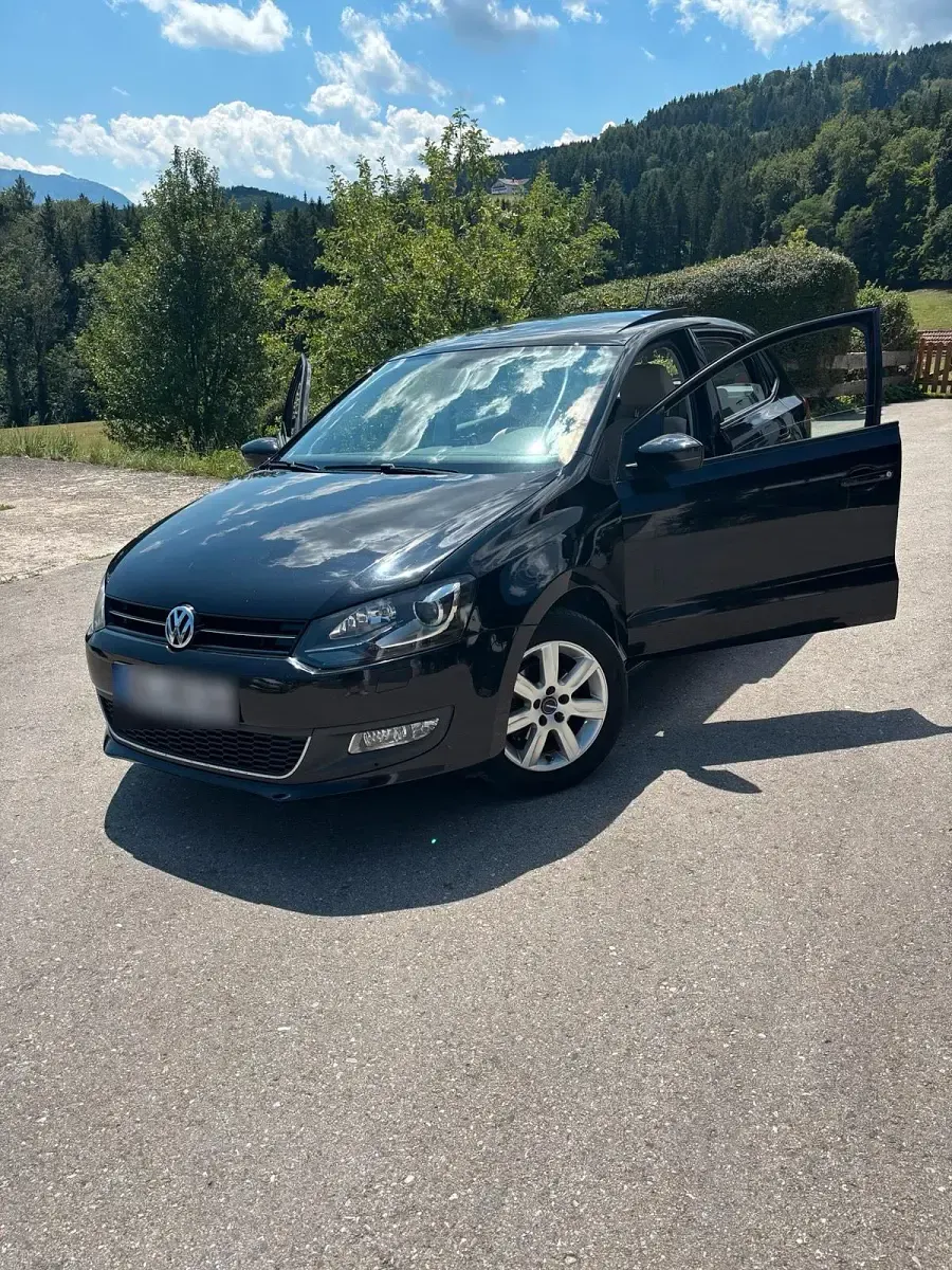 Gebraucht VW Polo 90 PS (66 kW) 2011 Schwarz Kleinwagen