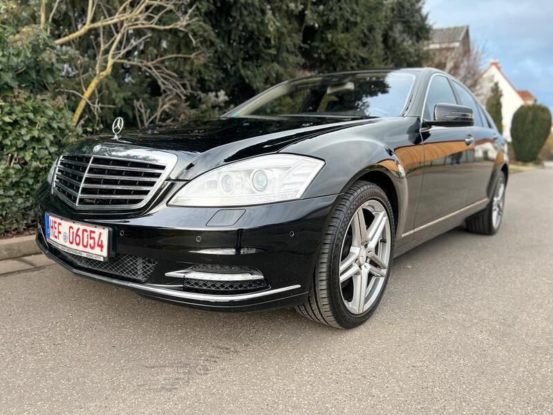 Rot Gebraucht 2010 Mercedes S450 AMG Limousine | 13.900 € - Bild 1/4